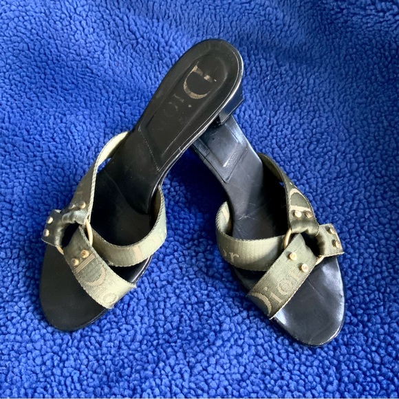 Preloved Vintage Christian Dior Army Green Sandals - Picture 2 of 11